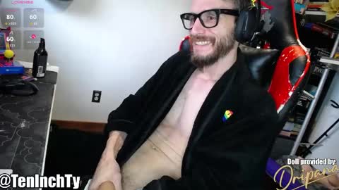 Ty online show from April 14, 4:43 pm