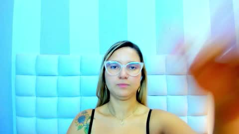 Teresa online show from November 26, 2:14 pm