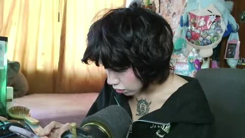 Terra Elowen online show from April 22, 4:58 pm