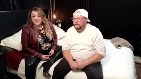 Snapshot of tessajaxonafterdark chatting on October 12, 6:06 am Tessa and Jaxon online show from October 12, 6:06 am