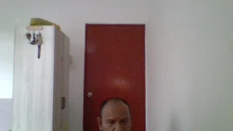 yours online show from February 5, 9:46 am