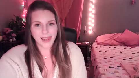 texasprincessk online show from March 8, 5:00 am