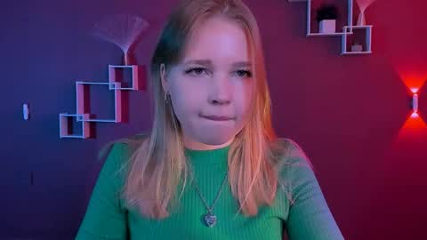 teya_starling online show from May 15, 8:01 am