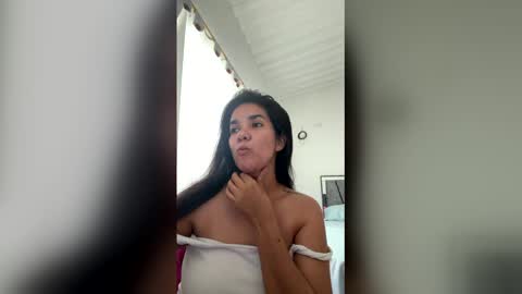 tezza smith online show from April 6, 11:55 am