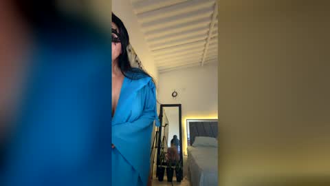 tezza smith online show from April 19, 12:33 am