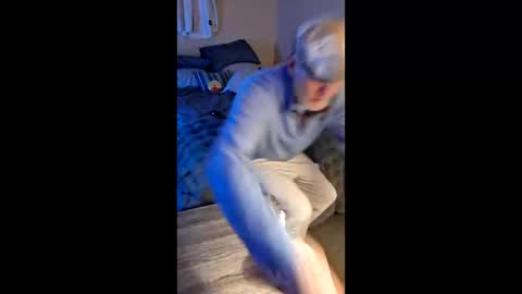 tgrizzthestarseed online show from March 30, 6:57 am