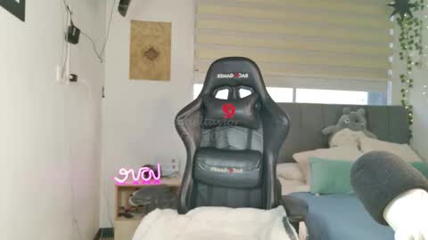  Thael online show from October 19, 10:14 pm