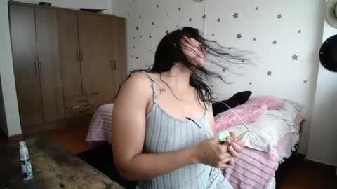    online show from December 17, 6:14 pm