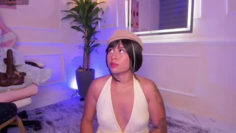 tamara gen online show from April 22, 2:52 am