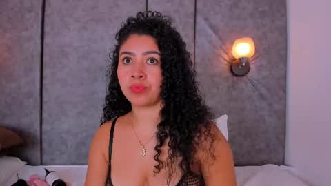 thara webstter online show from July 28, 4:39 pm