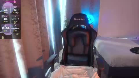 Paola online show from November 2, 5:35 pm