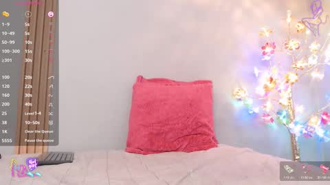 THAYSSA ROSS online show from March 26, 3:17 pm