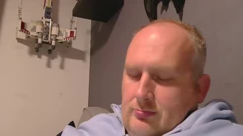 the007146368 online show from November 19, 7:12 pm