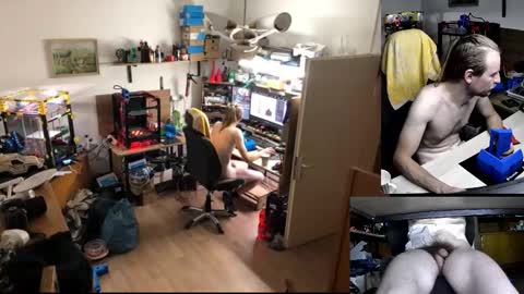 Michal online show from November 8, 8:56 pm