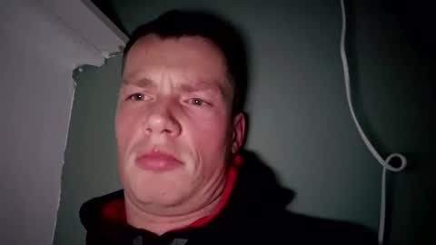 Dennis online show from February 3, 8:24 pm