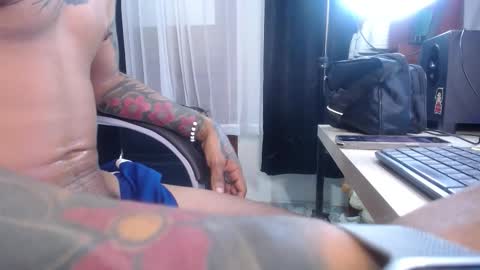 the girl of your dreams online show from October 21, 4:32 pm