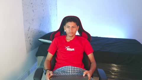 Sean OPry   online show from November 16, 2:52 pm