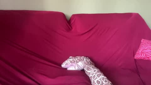 the_emmarouge online show from April 8, 4:48 am