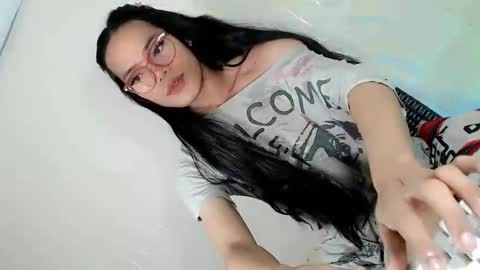 the_horny_bella online show from April 15, 7:58 pm