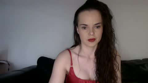 Jade online show from July 29, 7:25 pm