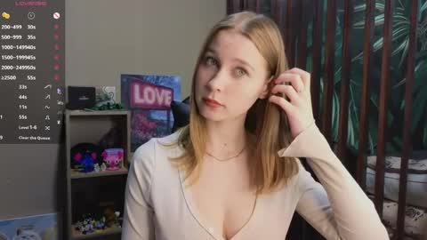 Vicky online show from April 23, 7:48 pm