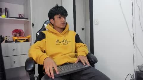 Danny online show from November 5, 11:51 pm