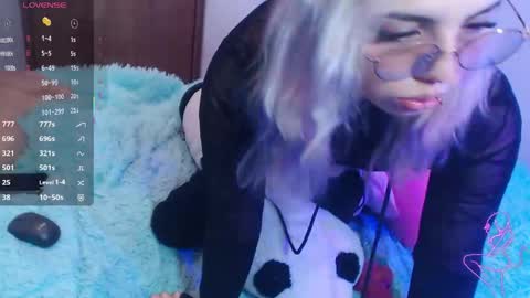 Diosa Afrodita online show from May 29, 9:24 pm