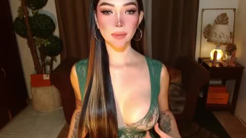 thea_whong online show from March 25, 2:51 am