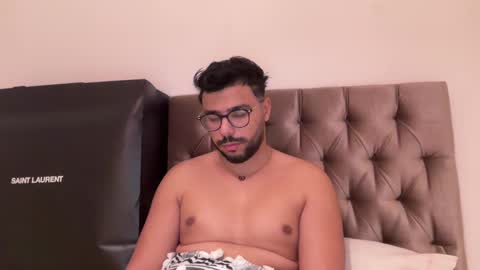 thearabboy98 online show from January 22, 8:38 pm