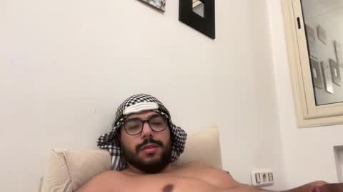 thearabboy98 online show from January 18, 2:03 am