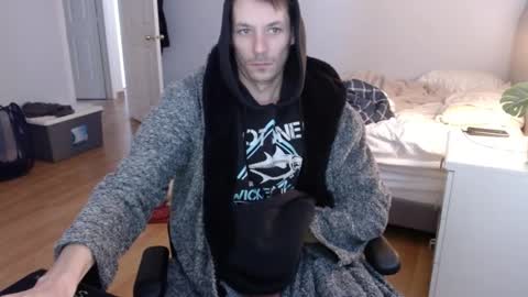 thebigbamboo26 online show from December 2, 4:15 pm