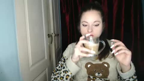 raissa online show from September 19, 4:16 am