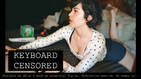 Joan online show from October 15, 7:37 pm