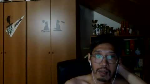 thecat1975 online show from August 2, 7:15 pm