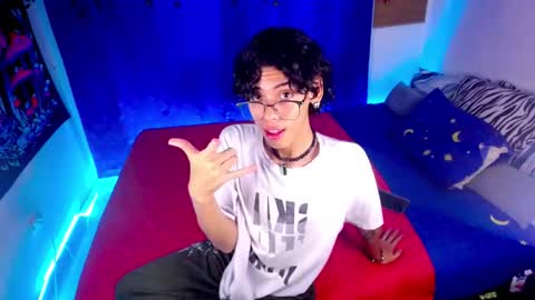 ethan online show from February 2, 10:17 pm