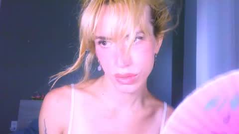 Yolanda online show from April 6, 4:46 am