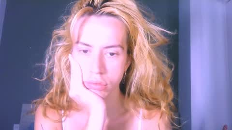 Yolanda online show from April 6, 1:58 am