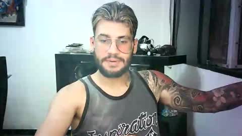 thedragonboyxxx online show from April 1, 4:57 am