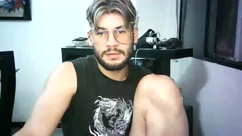 thedragonboyxxx online show from March 29, 5:20 am