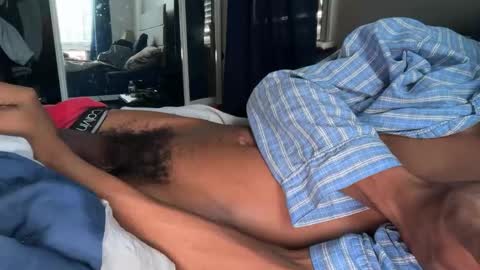 theeshooterr online show from January 29, 9:39 pm