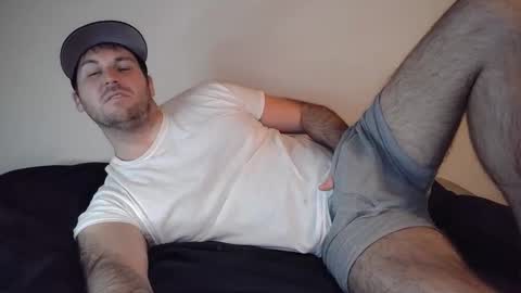 Theetwohander online show from March 27, 3:45 am