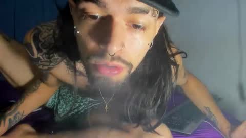 independent Model online show from October 31, 12:55 am