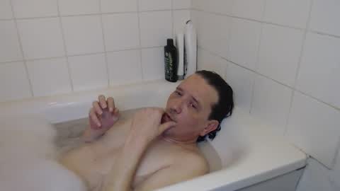 Green online show from February 4, 10:13 pm