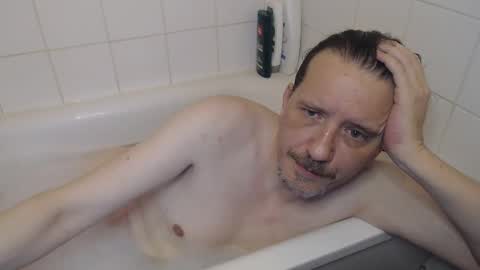 Green online show from April 22, 2:35 pm