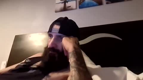 theh4iryfi5h online show from March 8, 2:04 am