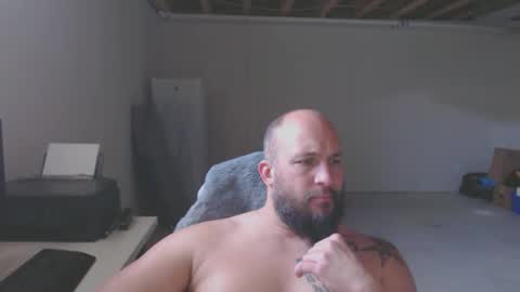 thehawaiian93 online show from April 14, 6:55 pm