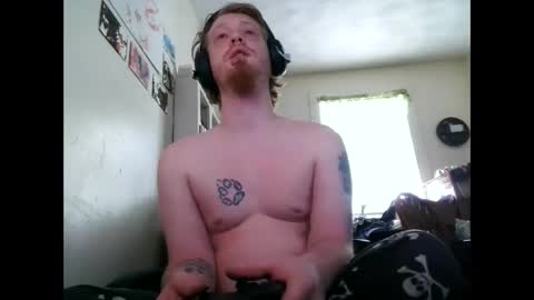 fuzzyfox online show from February 27, 7:17 pm