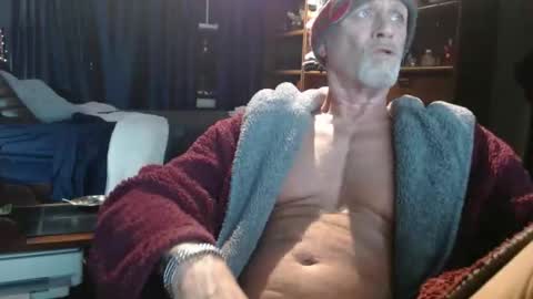 thehouseguy513 online show from March 18, 3:45 am