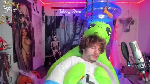 Johnny Stone online show from October 18, 12:59 am