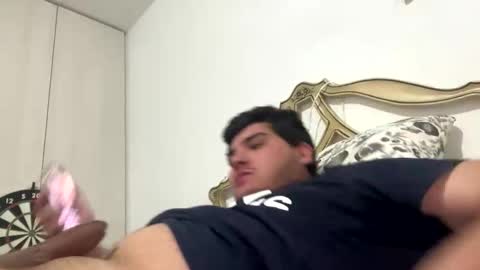 thelittlehot1 online show from February 24, 11:02 am